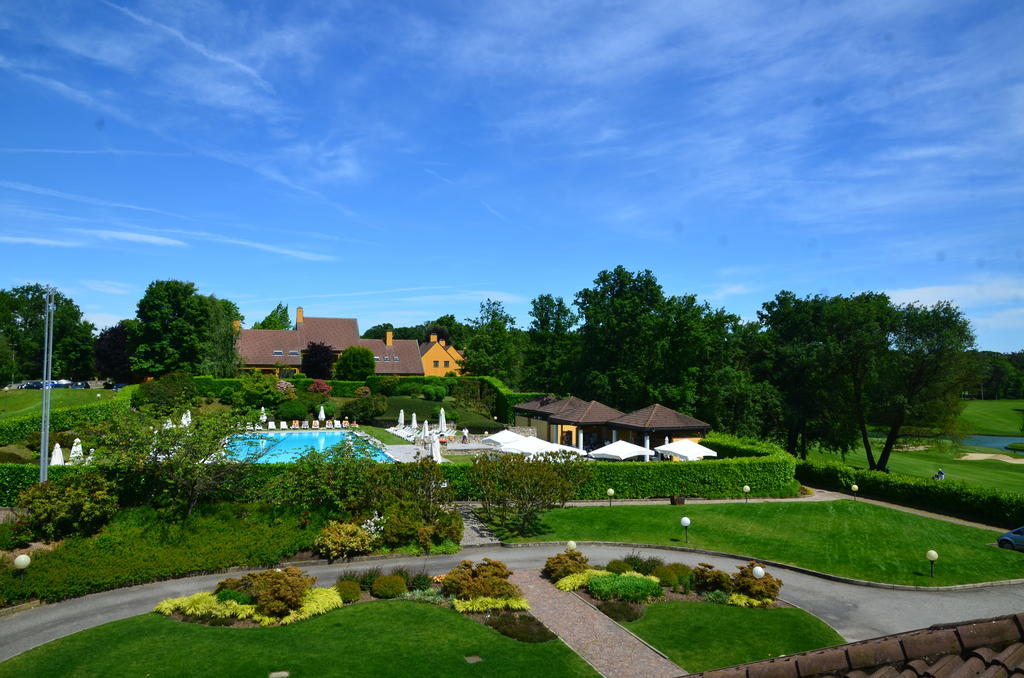 Golf Hotel Castelconturbia Agrate Conturbia ภายนอก รูปภาพ