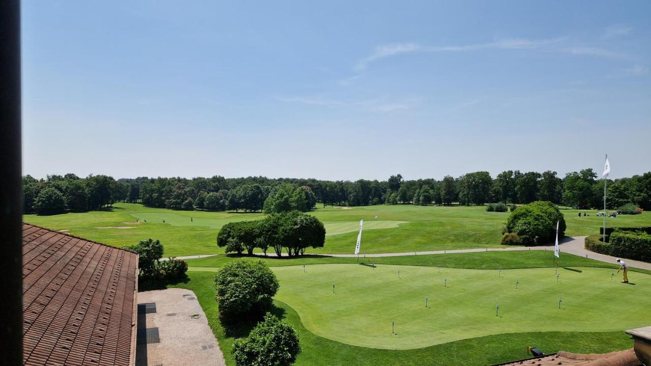 Golf Hotel Castelconturbia Agrate Conturbia ภายนอก รูปภาพ